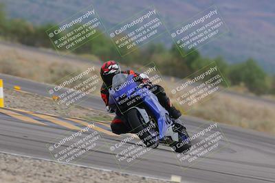 media/Sep-10-2023-SoCal Trackdays (Sun) [[6b4faecef6]]/Turn 14 (820am)/